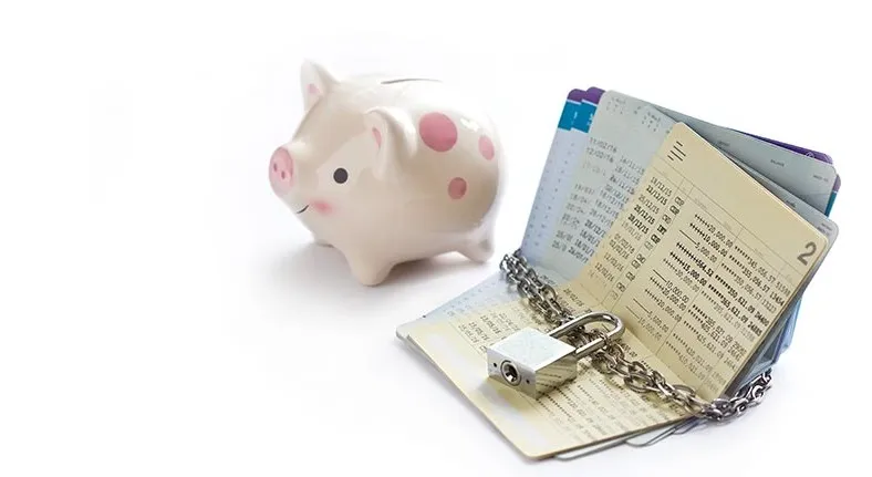 ถอดรหัสอายัดบัญชี เมื่อมาตรการปราบโกงสะเทือนคนบริสุทธิ์