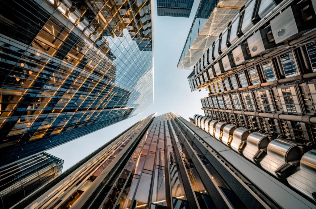 วิเคราะห์หุ้นแบงก์ 2569 และ Q42568 ยังน่าซื้อไหม และมีกลยุทธ์รับมืออย่างไร