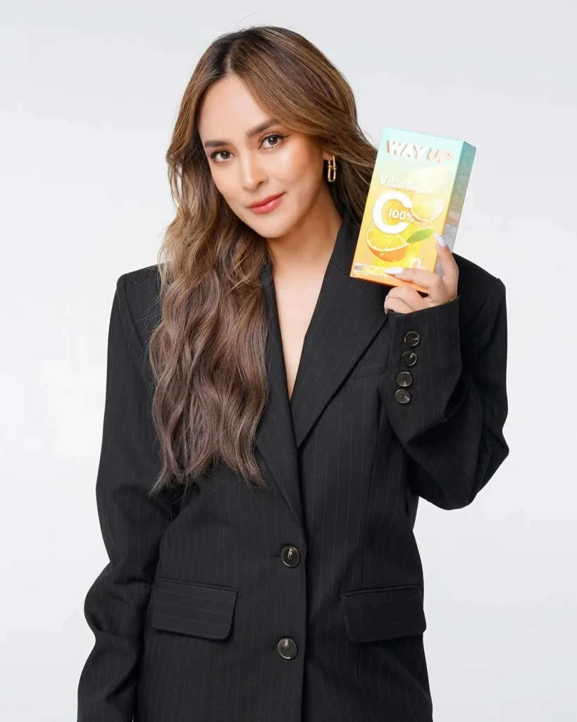 ทำไม นานา ไรบีนา จากภาพลักษณ์หรูสู่หนี้ 400 ล้าน เจาะการเงินเธอพลาดตรงไหน?