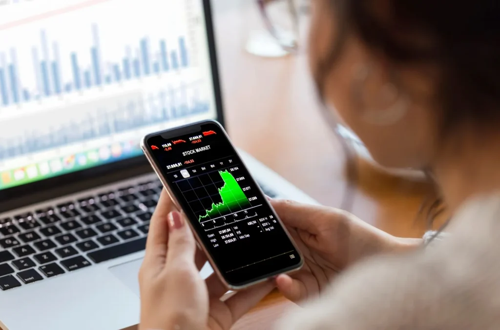 ยุบสภาหุ้นไทยไปทางไหน เจาะลึกสถิติ Election Rally และกลยุทธ์ดักเก็บหุ้นปันผล