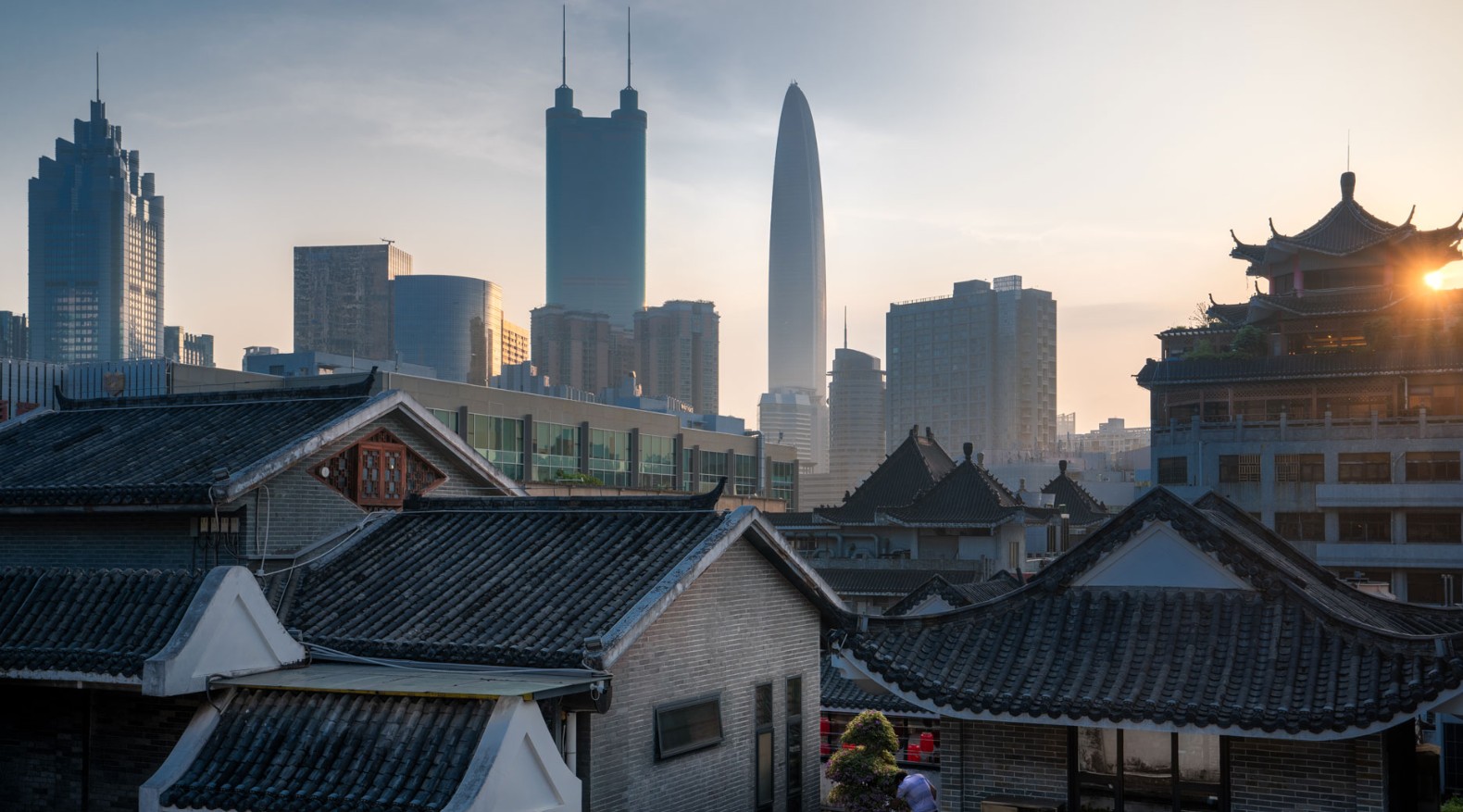 หุ้นทศเทพจีน ปี 68 เปิดผลตอบแทนครึ่งปีแรก ใครรุ่งสุด ใครร่วงหนัก?