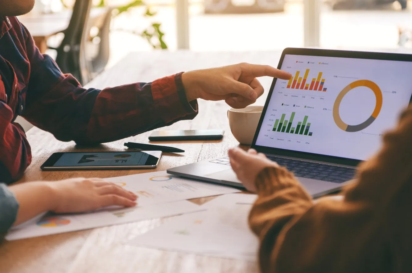 วิธีลงทุนหุ้นเทคโนโลยีไทยและต่างประเทศ 68 เจาะลึกเทคนิคสร้างพอร์ตแกร่ง