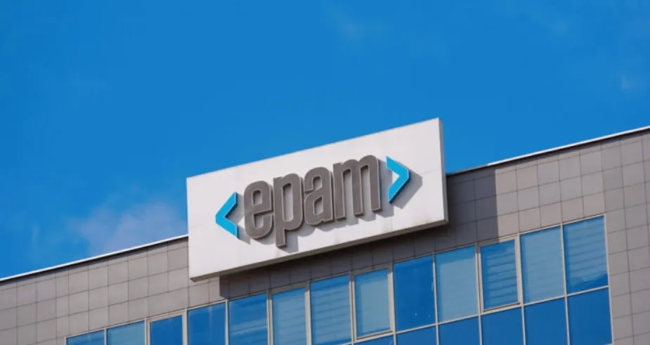 ส่อง 8 หุ้น AI ตัวท็อป 2025 ที่ราคายังต่ำกว่ามูลค่าจริง 