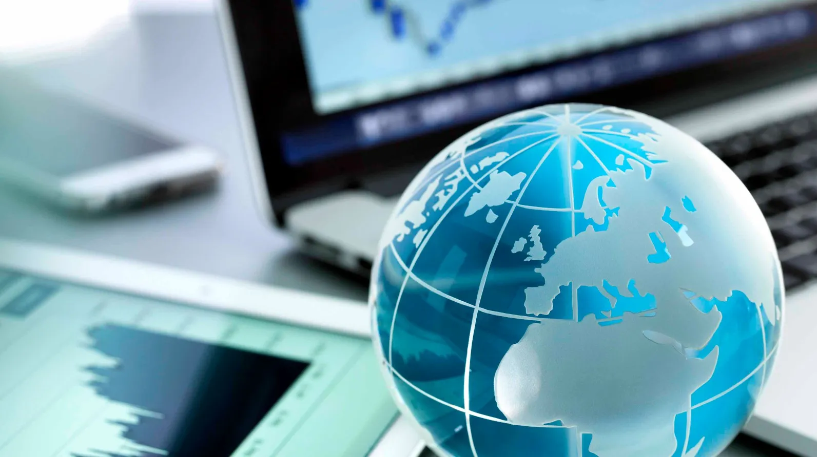 วิเคราะห์เจาะลึก SET Q2/68 ตลาดฟื้นจริงหรือ? พร้อมกลยุทธ์ลงทุนครึ่งปีหลัง