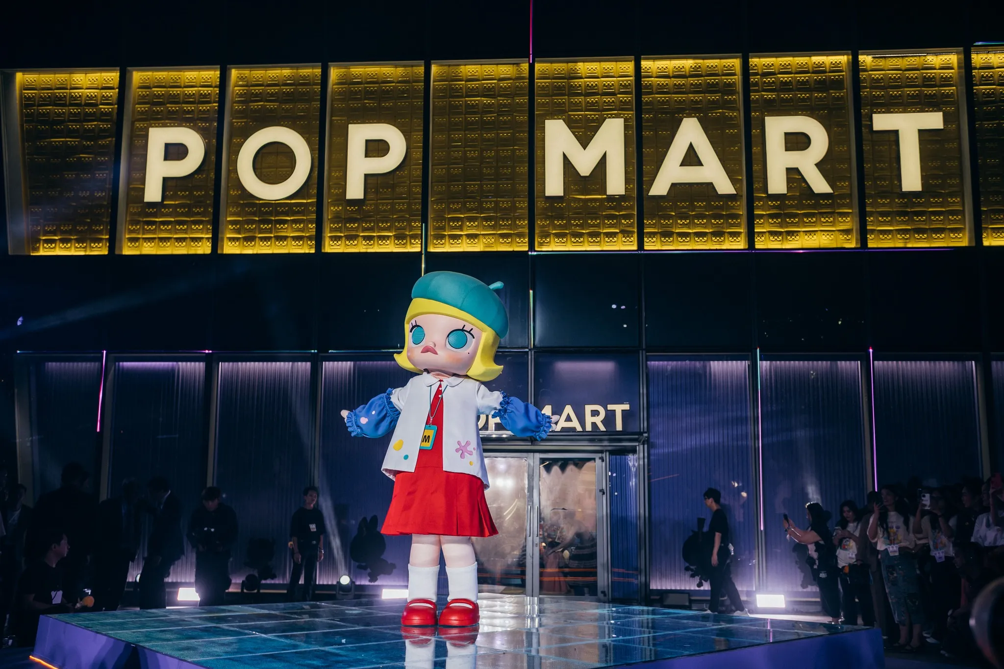 อะไรทำให้ POP MART ทะยานเติบโตครั้งประวัติศาสตร์ในครึ่งปี 68 ดันหุ้นพุ่ง 10%