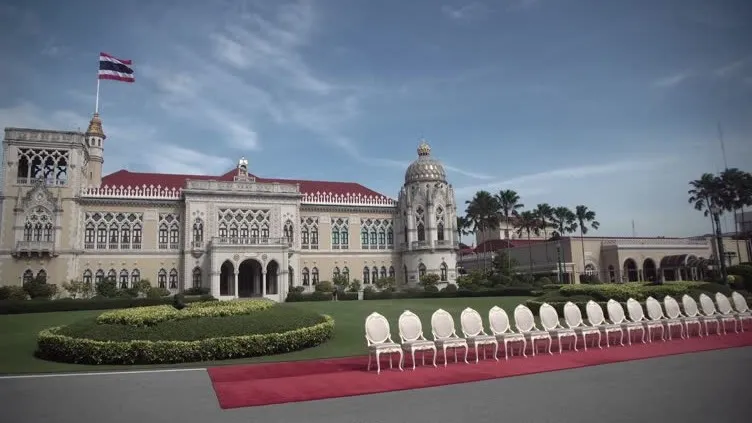 วิเคราะห์หุ้นไทยหลัง แพทองธาร พ้นนายกฯ พร้อมส่อง 2 ฉากทัศน์ใหม่และทิศทางลงทุน