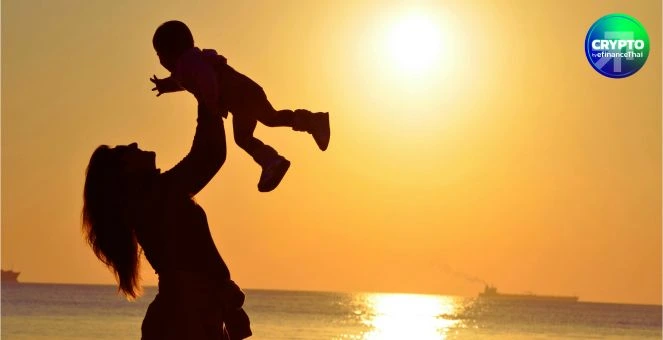 ถอดบทเรียนจาก “แม่” HODLer ตัวจริงในชีวิตเรา